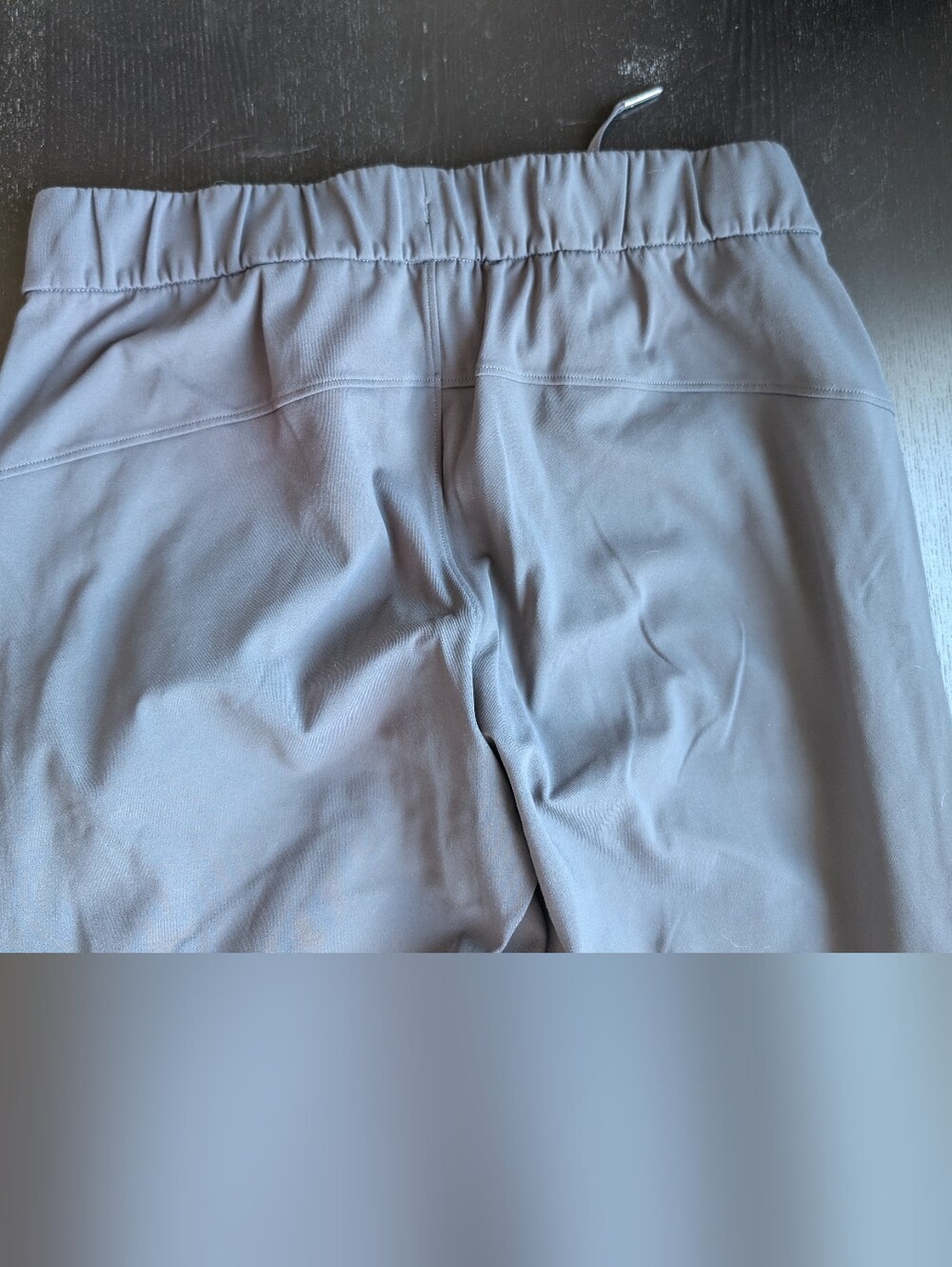 Lululemon On The Fly Pant 28" in Melanite - Picture 8 of 12